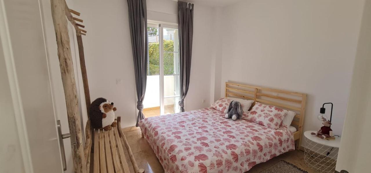 Small Oasis - Appartement 6 Personnes Manilva Buitenkant foto