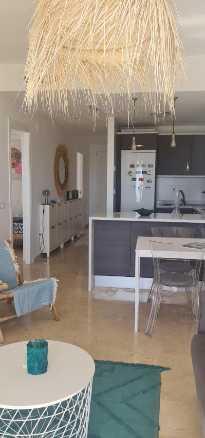 Small Oasis - Appartement 6 Personnes Manilva Buitenkant foto